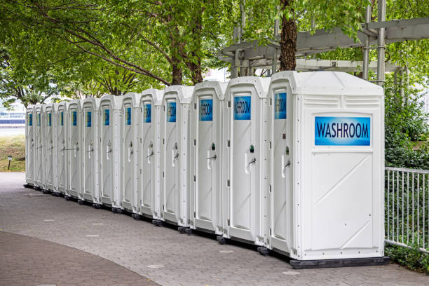 Best Portable bathroom rental  in Princeton, MO